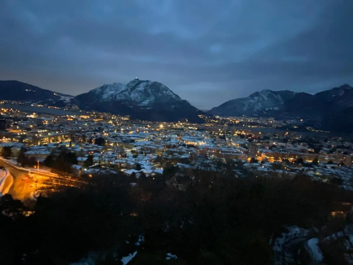 Panoramic Relax Luxury Villa Martina Lake Como Lecco Guest house
